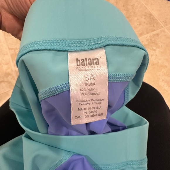 Athletic Dance Set - Picture 6 of 6